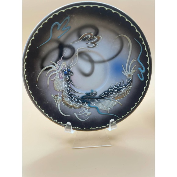 Vintage Moriage Lithophine Dragonware Tea cups and Saucers - Picture 5 of 5